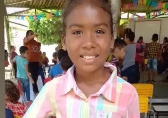 Menina de 9 anos desaparece após sair de casa para brincar em AL