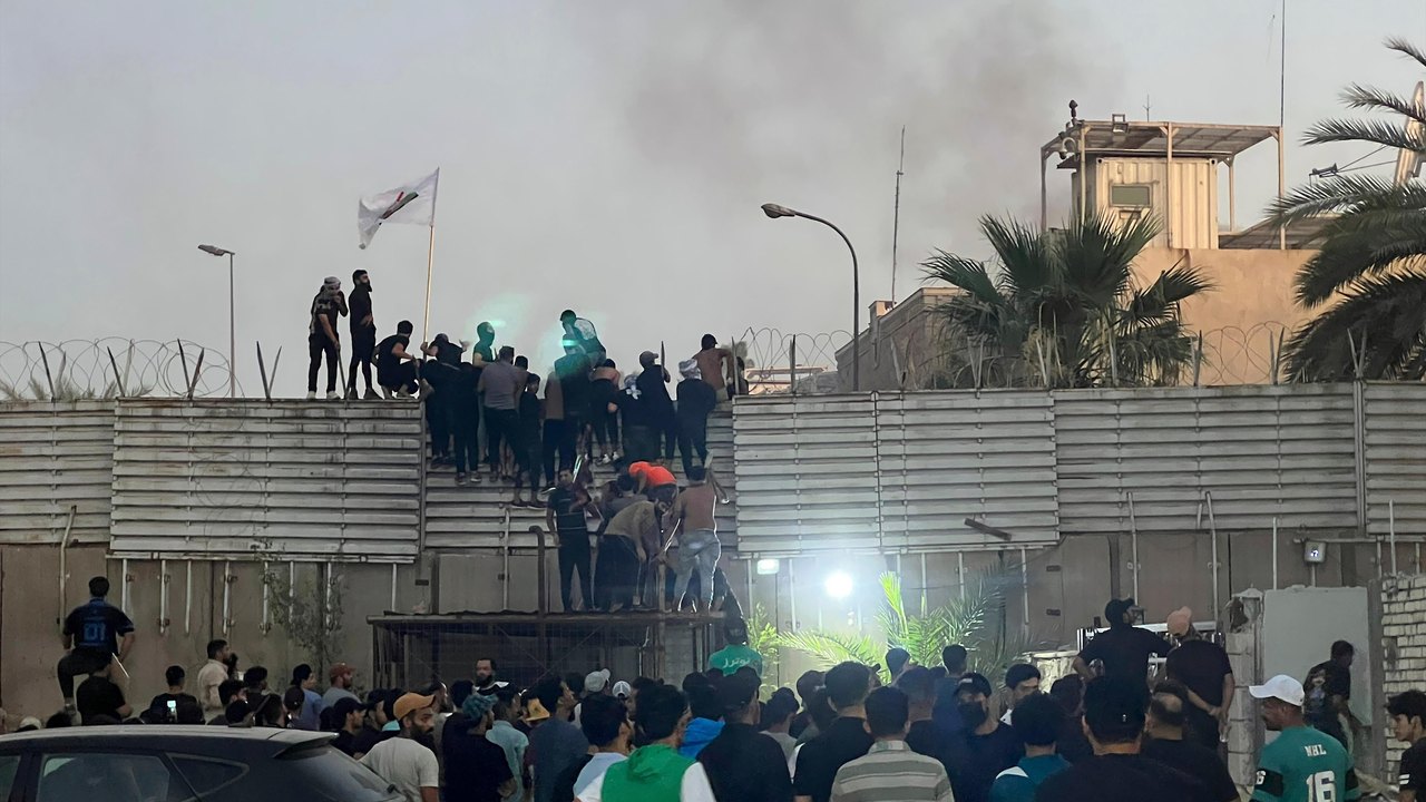 Protestos contra queima do Alcorão na Suécia aumentam em países árabes
