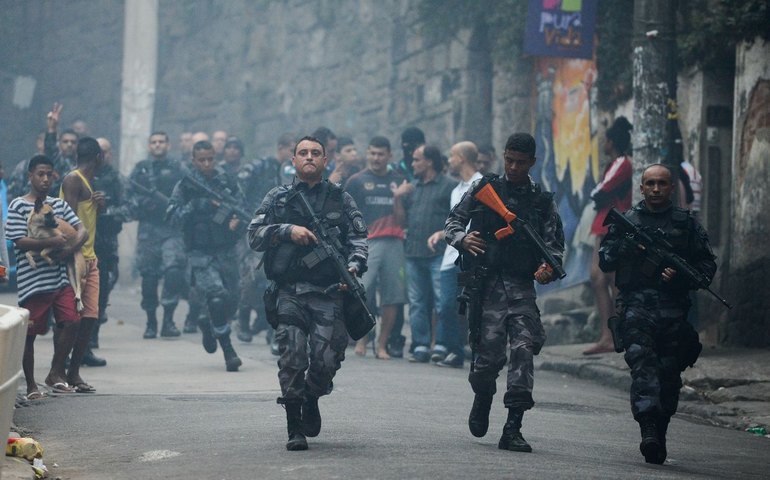 Comércio na Penha é fechado pelo segundo dia seguido por ordem de bandidos