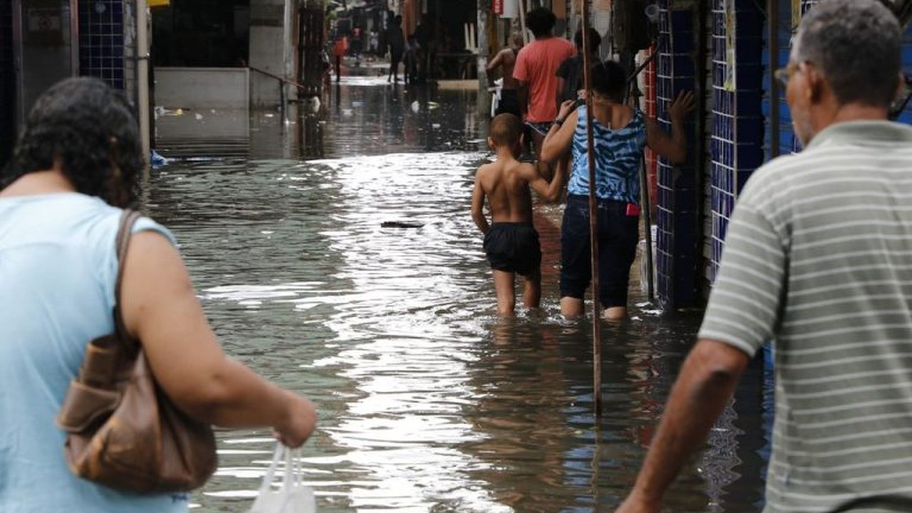 Projeto propõe política nacional de saúde mental para vítimas de desastres climáticos