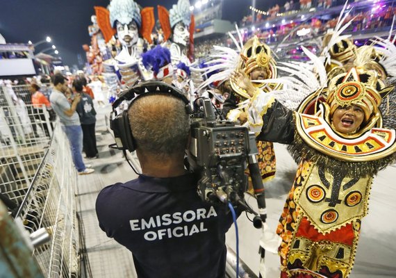 Lula sanciona leis que valorizam carnaval carioca e Axé-Music