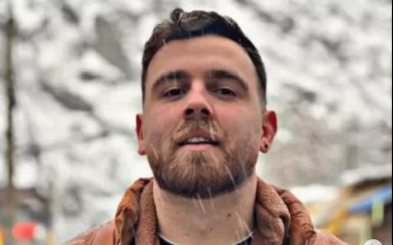 Iraniano condenado à morte foi julgado sem defesa e teve minutos para se despedir da família