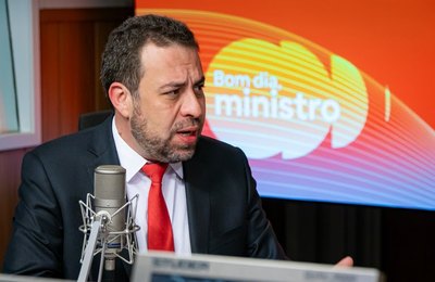 Boulos sobre isenção do IR: “É um marco histórico. O povo no Orçamento e o rico no Imposto de Renda”