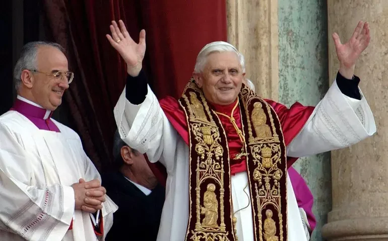 Carta inédita de Bento XVI revela detalhes sobre renúncia