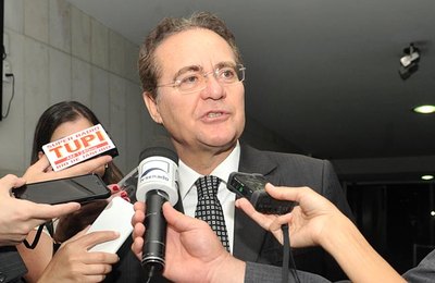 Renan busca aval de Temer a ações contra Judiciário