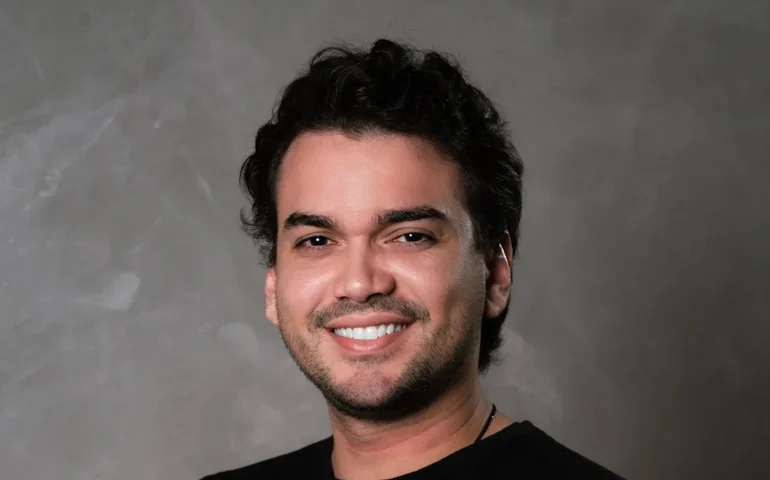 Não é a matemática que afasta os alunos, é a forma como ela é ensinada