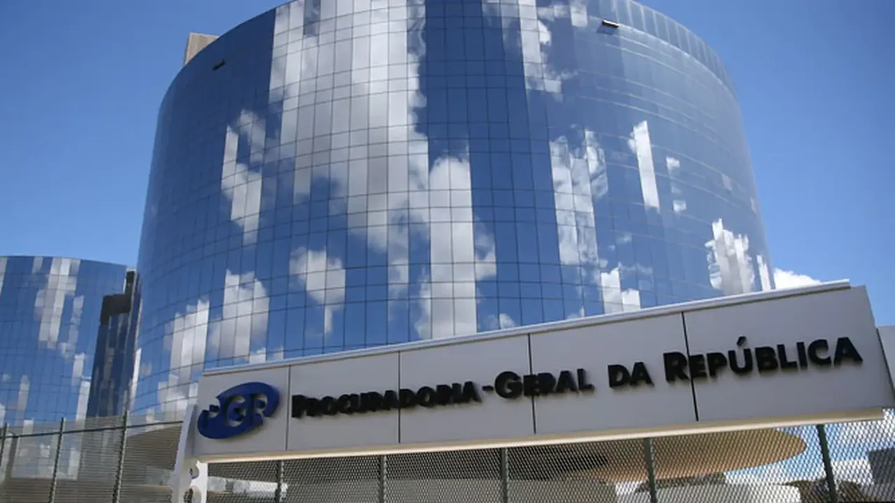 PGR pede condenação de deputados por corrupção e organização criminosa no STF