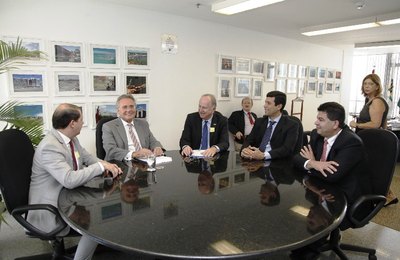 Renan recebe pauta municipalista da CNM