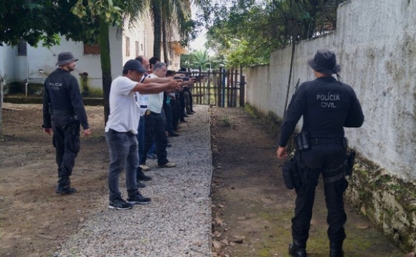 Policiais civis da Delegacia de Homicídios aperfeiçoam técnicas operacionais