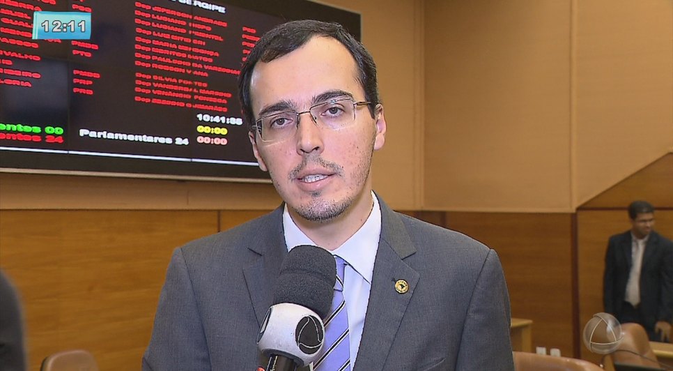 Georgeo Passos denuncia possíveis irregularidades no Projovem Urbano 
