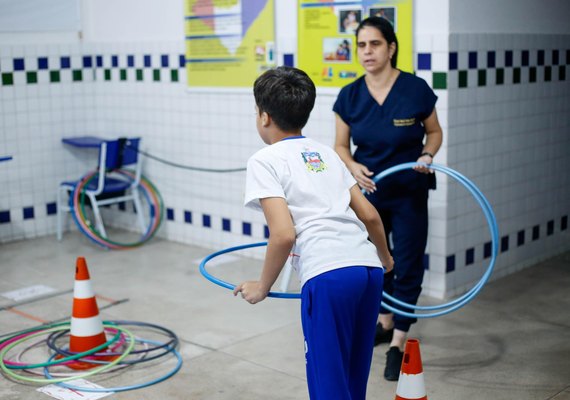 Alagoas convoca 53 novos profissionais para apoio à Educação Especial