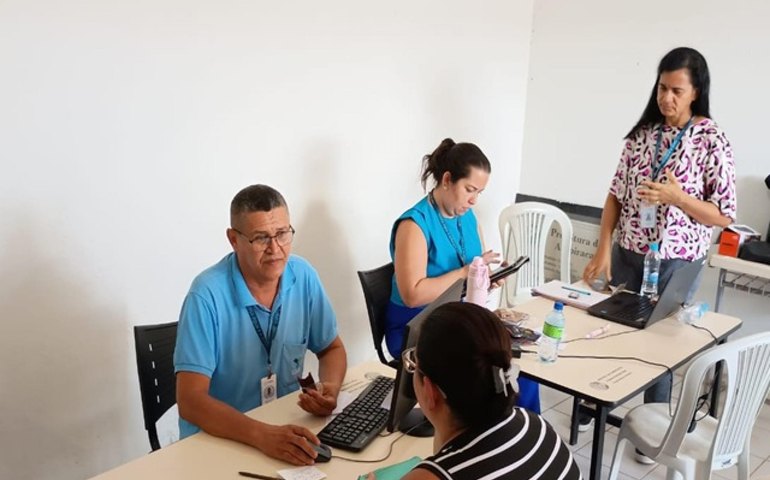 Casal e Ministério Público promovem ação social no Residencial Agreste, em Arapiraca