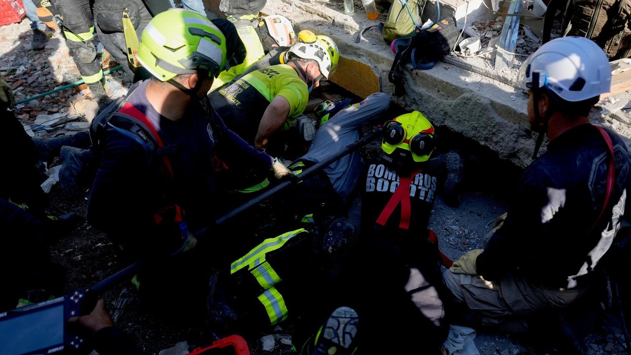 Colômbia restringe ajuda após terremoto a países aliados da direita