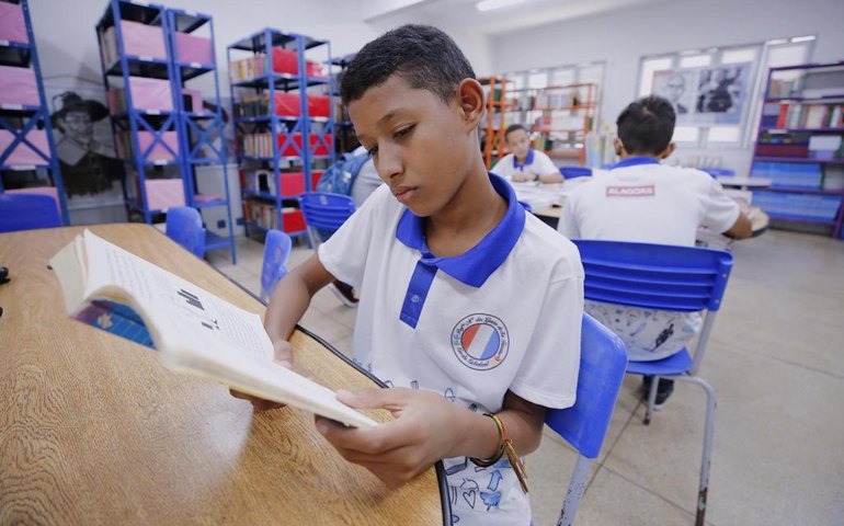 Alagoas é o 3º estado da Federação com maior adesão ao Programa Escola em Tempo Integral