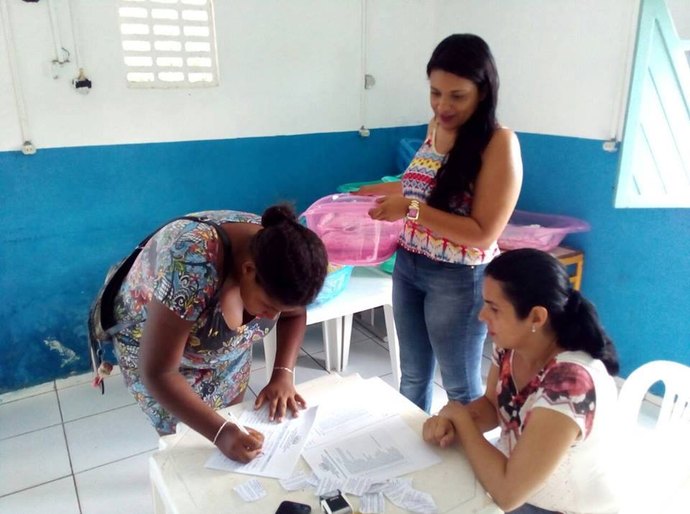 Gestantes de Pilar são beneficiadas com entrega do kit enxoval