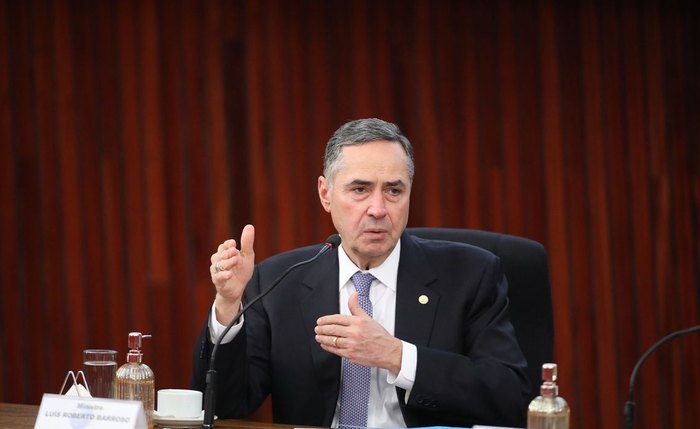Barroso fica na presidência do STF por dois anos