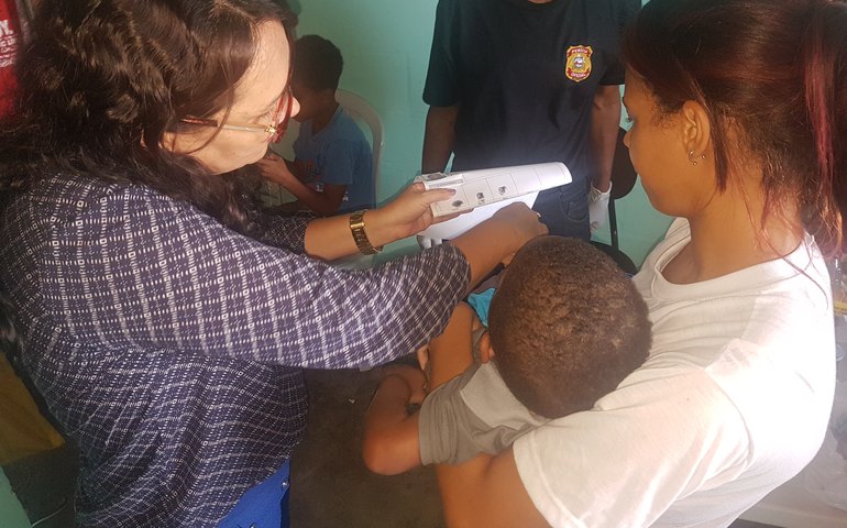 Instituto de Identificação emite RG para famílias com crianças com microcefalia