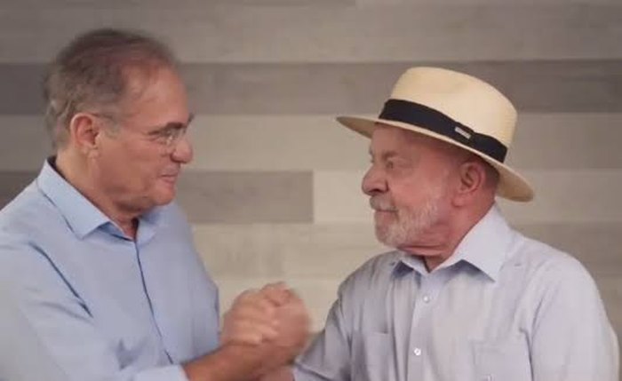 Lula declarou apoio à candidatura de Renan Calheiros ao Senado por Alagoas e pediu votos para o senador nas Eleições 2026