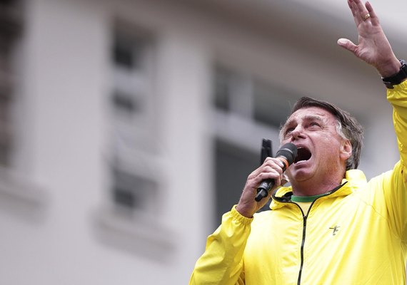 Bolsonaro participa de ato pela Anistia em Brasília 3 dias após receber alta médica (VÍDEO)