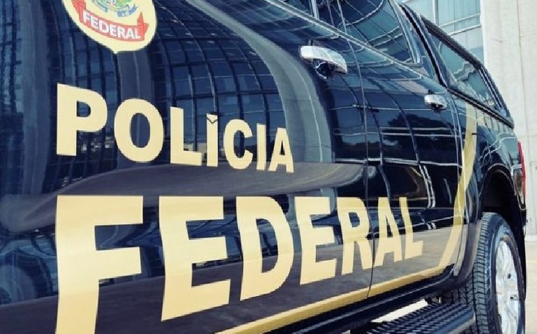 PF apreende mais de 9 mil garrafas de vinho contrabandeado