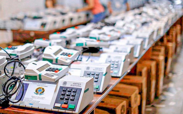 Autoridades reagem à tentativa do PL de Bolsonaro de anular votos da eleição