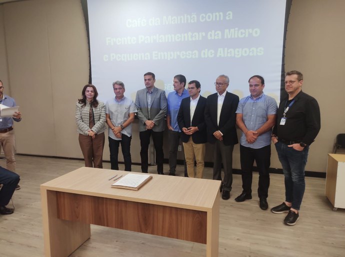 Frente parlamentar e Sebrae/AL firmam acordo por micro e pequenas empresas
