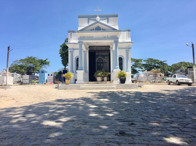Cemitérios de Maceió têm programação religiosa no Dia de Finados