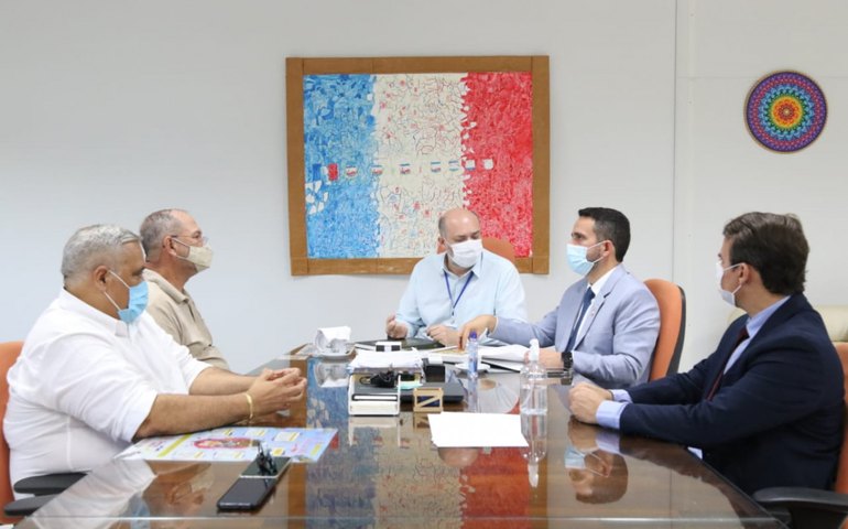 Em visita à Ufal, Paulo Dantas defende maior participação da universidade na gestão pública