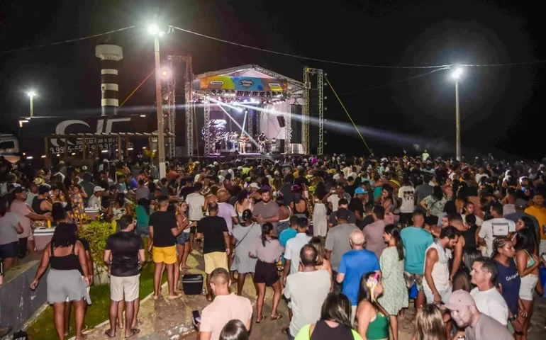 Prefeitura de Coruripe dá início ao Carnaval 2025 com o Bloquinho Infantil a Fantasia