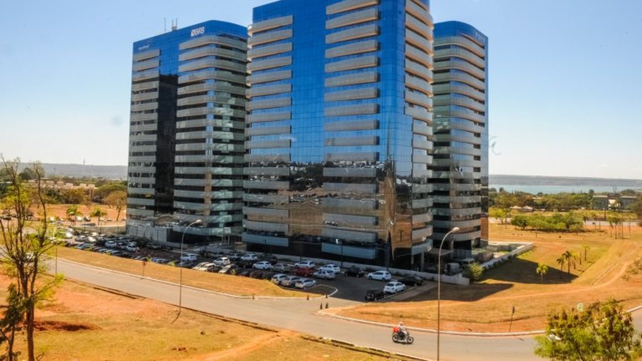 PCDF investiga descontos ilegais em contas de aposentados no BRB