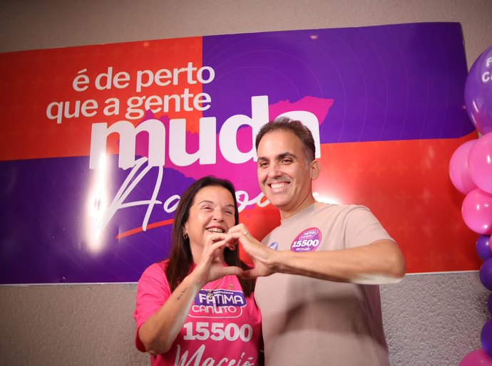 Renato Filho amplia campanha em Maceió com comitê e adesivaço na Jatiúca