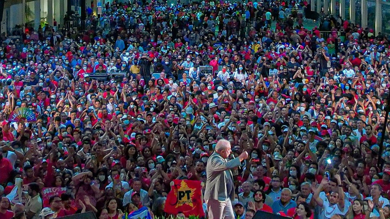 [VÍDEO] Em Maceió: O Brasil não pode desprezar o povo pobre, diz Lula