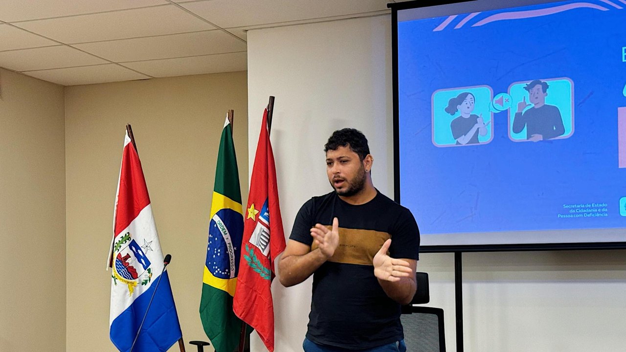 Eleições municipais 2024: Governo de Alagoas deixará Central de Intérpretes de Libras à disposição da comunidade surda
