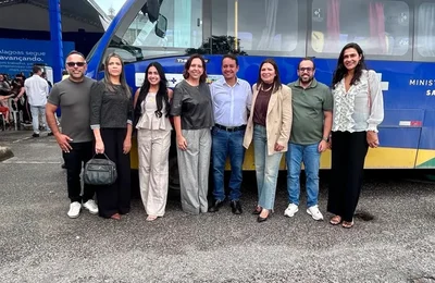 Municípios alagoanos recebem veículos para fortalecer transporte de pacientes e ampliar acesso à saúde especializada