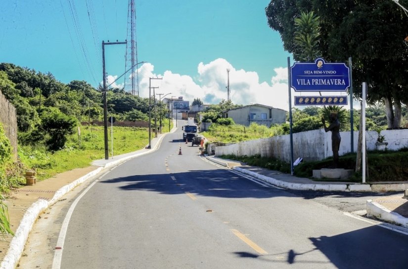 Prefeitura de Penedo e Governo de Alagoas inauguram 4 km de ruas pavimentadas e Centro de Hemodiálise