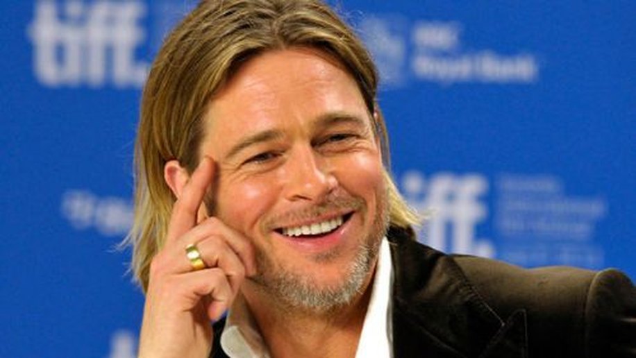 Brad Pitt brinca que fez 'um pacto' com o diabo