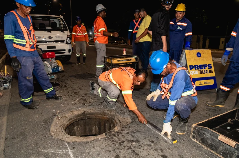 Operação Tampa Bueiro executou mais de 30 nivelamentos em uma semana