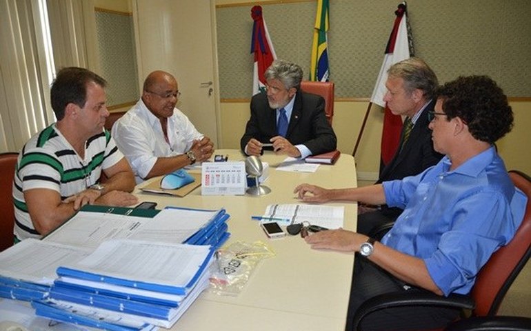 Defesa Social discute formas de coibir assaltos a bancos