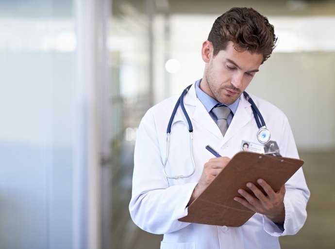 Justiça Federal derrubou regra do CFM que constrangia médicos pós-graduados