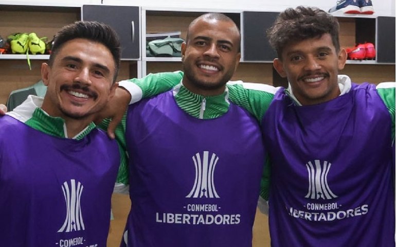Scarpa e Mayke vão à Justiça contra Willian após perderem milhões em investimento