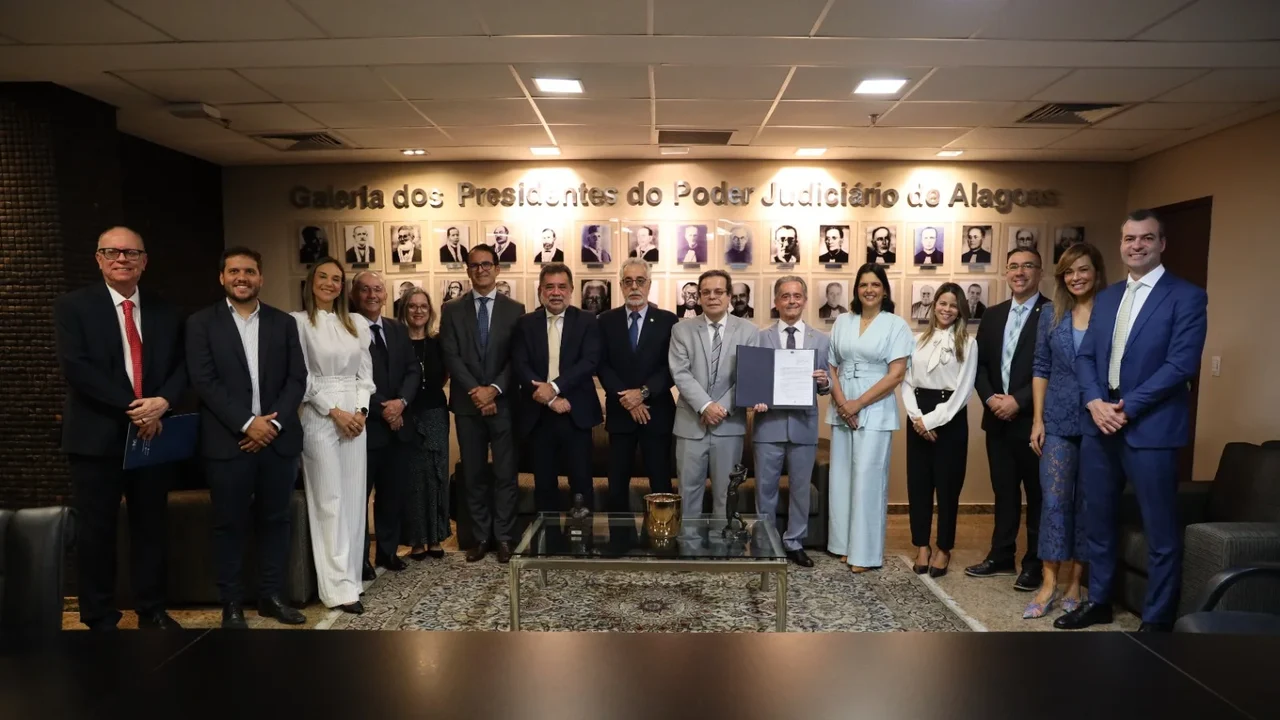 Direitos garantidos: MPAL reafirma atuação em prol da população de rua após mudanças em comitê