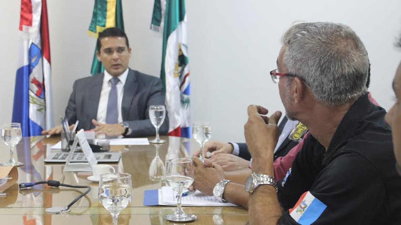 Mais de 80 reuniões na Mesa de Negociação reforçam transparência entre Estado e colaboradores