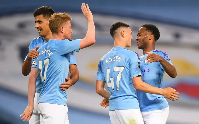 Manchester City goleia Luton e assume liderança do Inglês; veja como fica briga pelo título