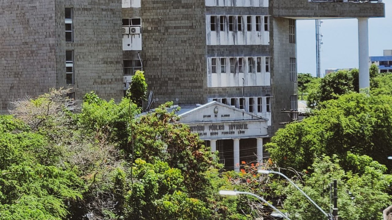 MPAL instaura procedimento administrativo para apurar supostas irregularidades em escolas de Maceió