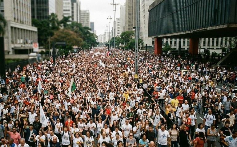 Marcha para Jesus reúne 33,8 mil pessoas em São Paulo