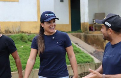 Prefeita Marcela Gomes tem 94% de aprovação de sua gestão em Novo Lino