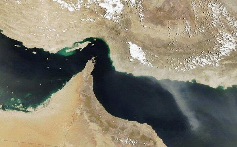 Fechamento do estreito de Ormuz pode desencadear desastre econômico global, alerta especialista
