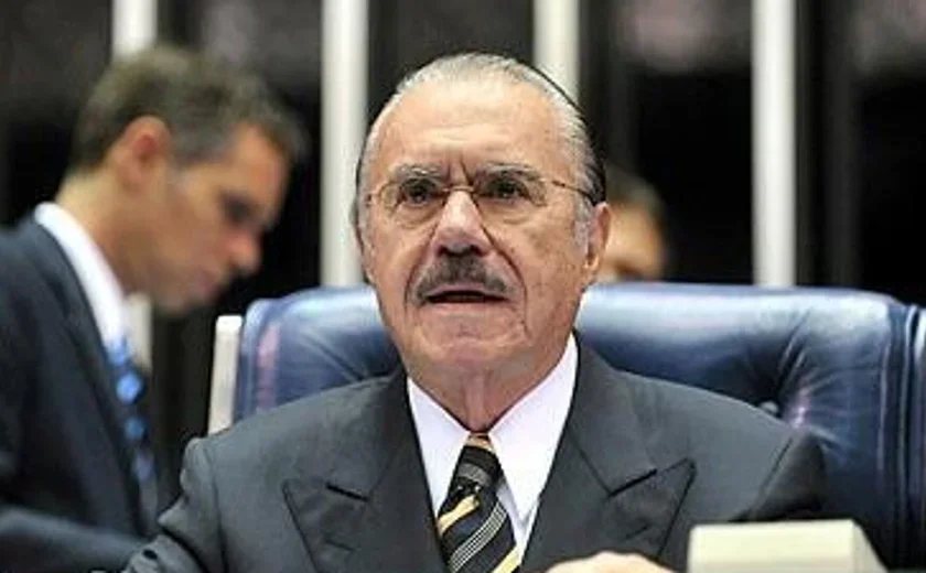 'Não podemos correr atrás de um doido'; diz Sarney em defesa de Moraes