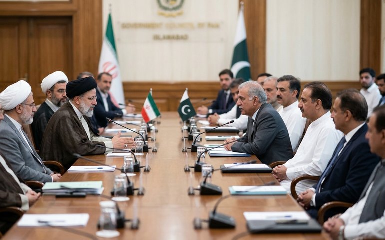 Negociações entre Irã e Paquistão têm início em Islamabad