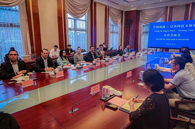 Paulo se reúne com líderes de Nantong para superar R$ 600 milhões investidos por chineses em 2022